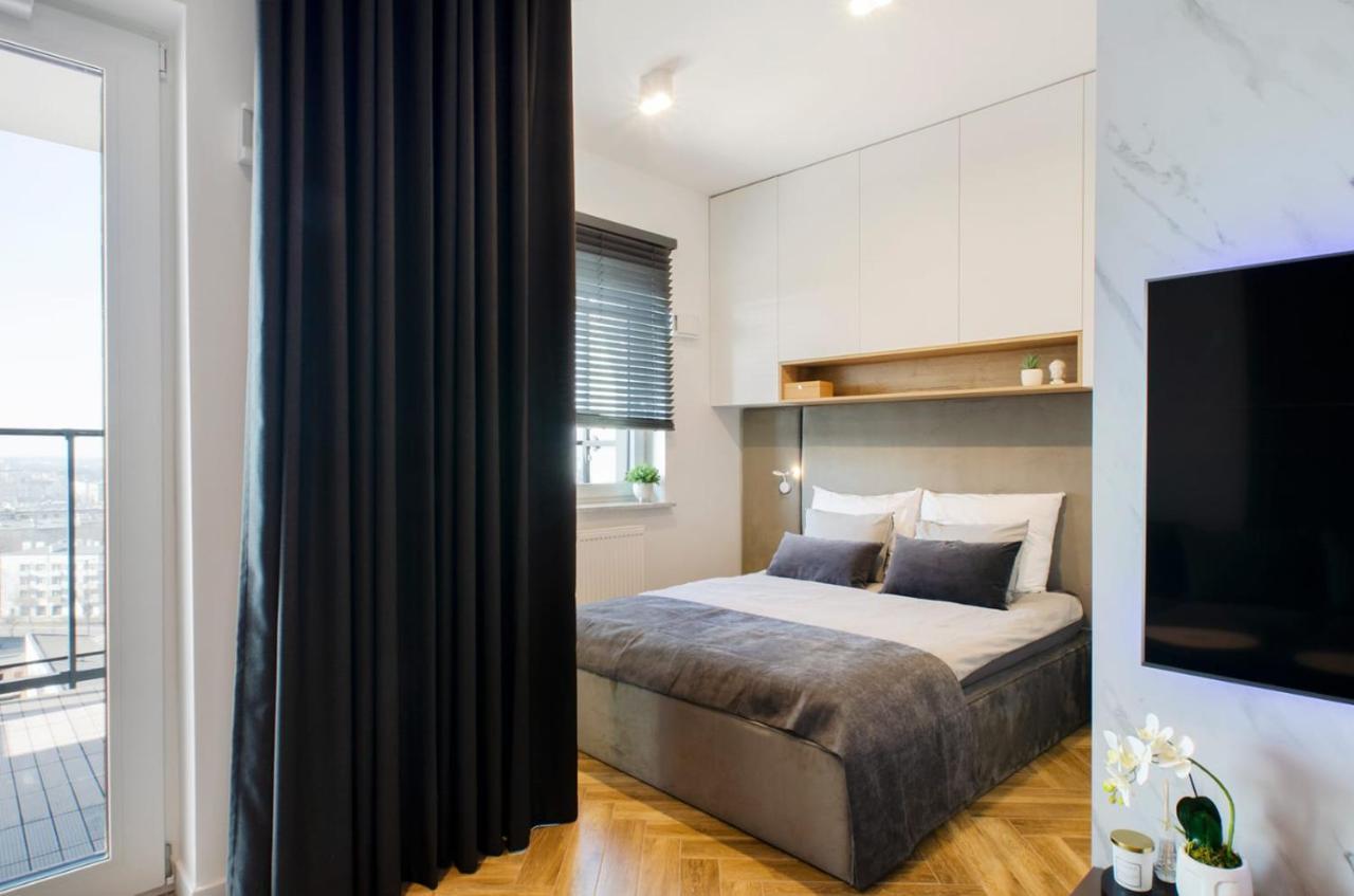 Sky Home- Sunset Penthouse -neopolis, Centrum, Klimatyzacja, Parking Dostep Na Kod Apartment *